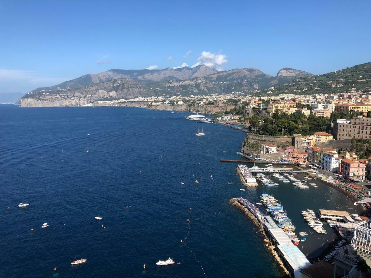 Villa D'Esposito - Sorrento Coast サンタニェッロ エクステリア 写真