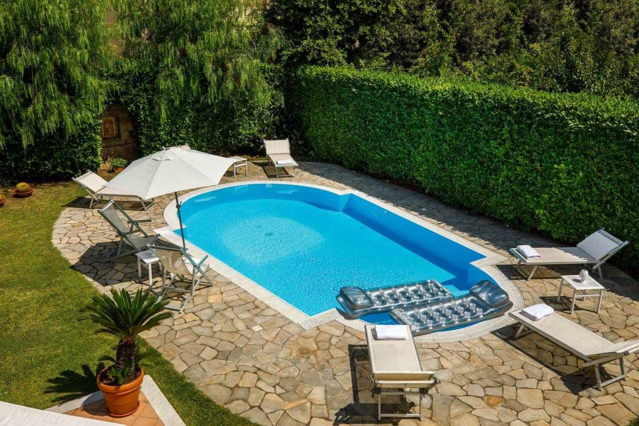 Villa D'Esposito - Sorrento Coast サンタニェッロ エクステリア 写真
