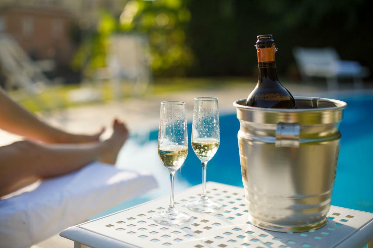 Villa D'Esposito - Sorrento Coast サンタニェッロ エクステリア 写真
